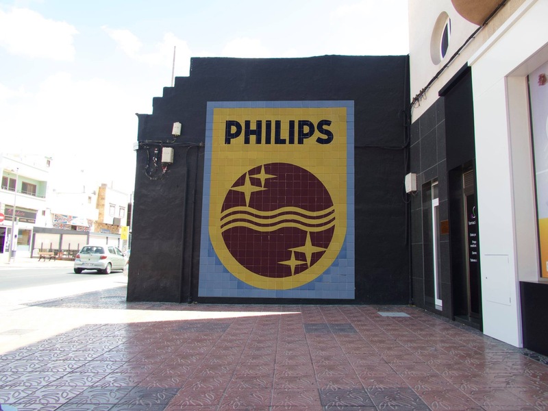 Philips (13)