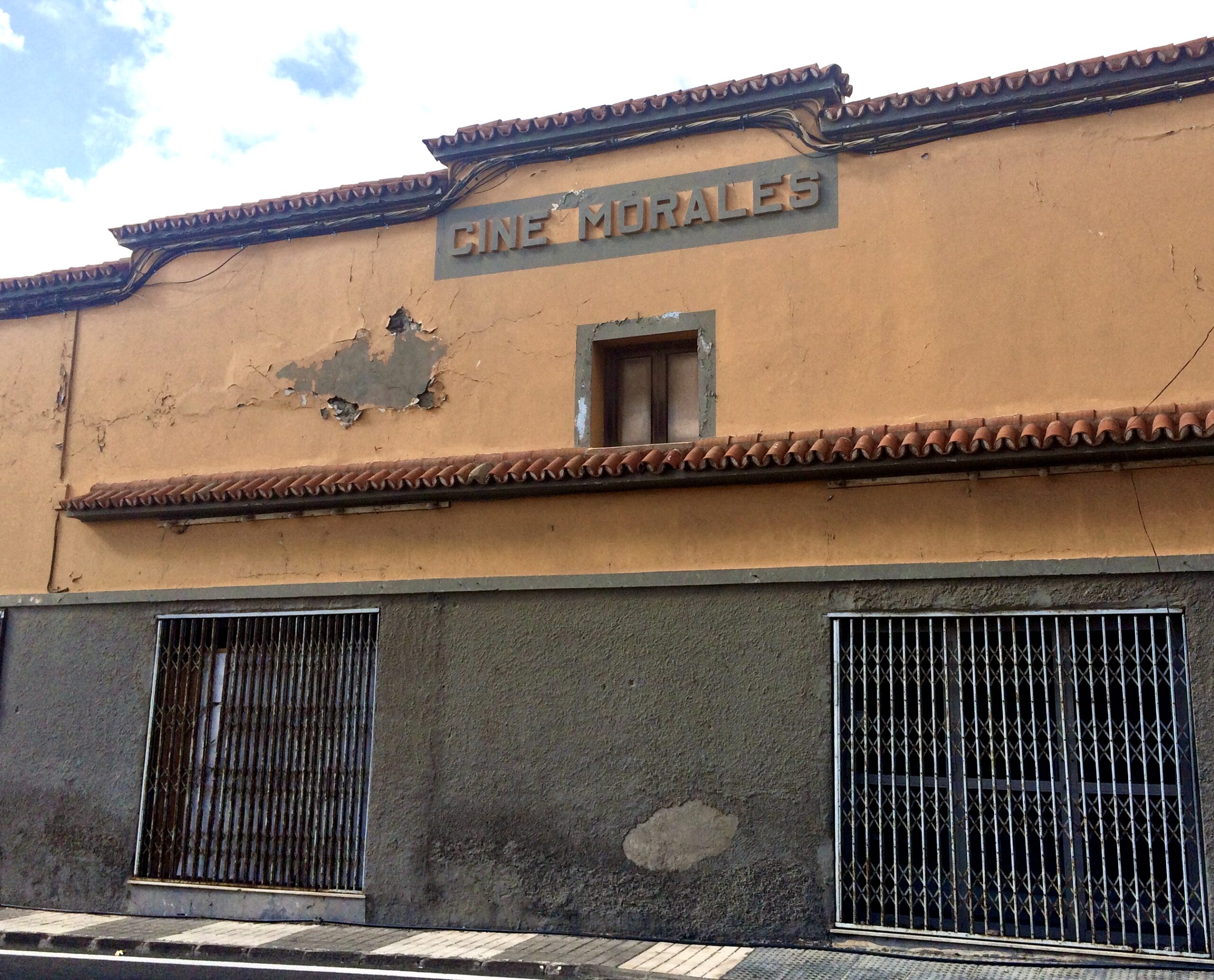 Cine Morales