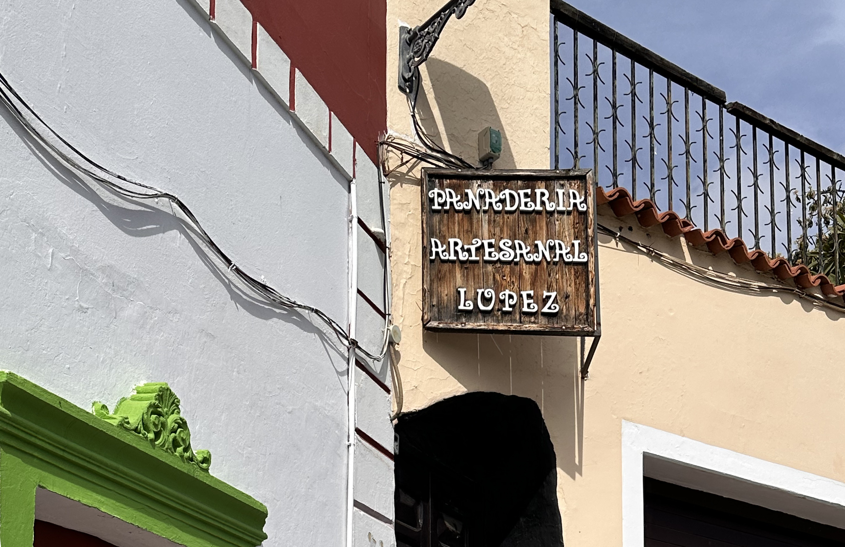 Panadería Hermanos López López