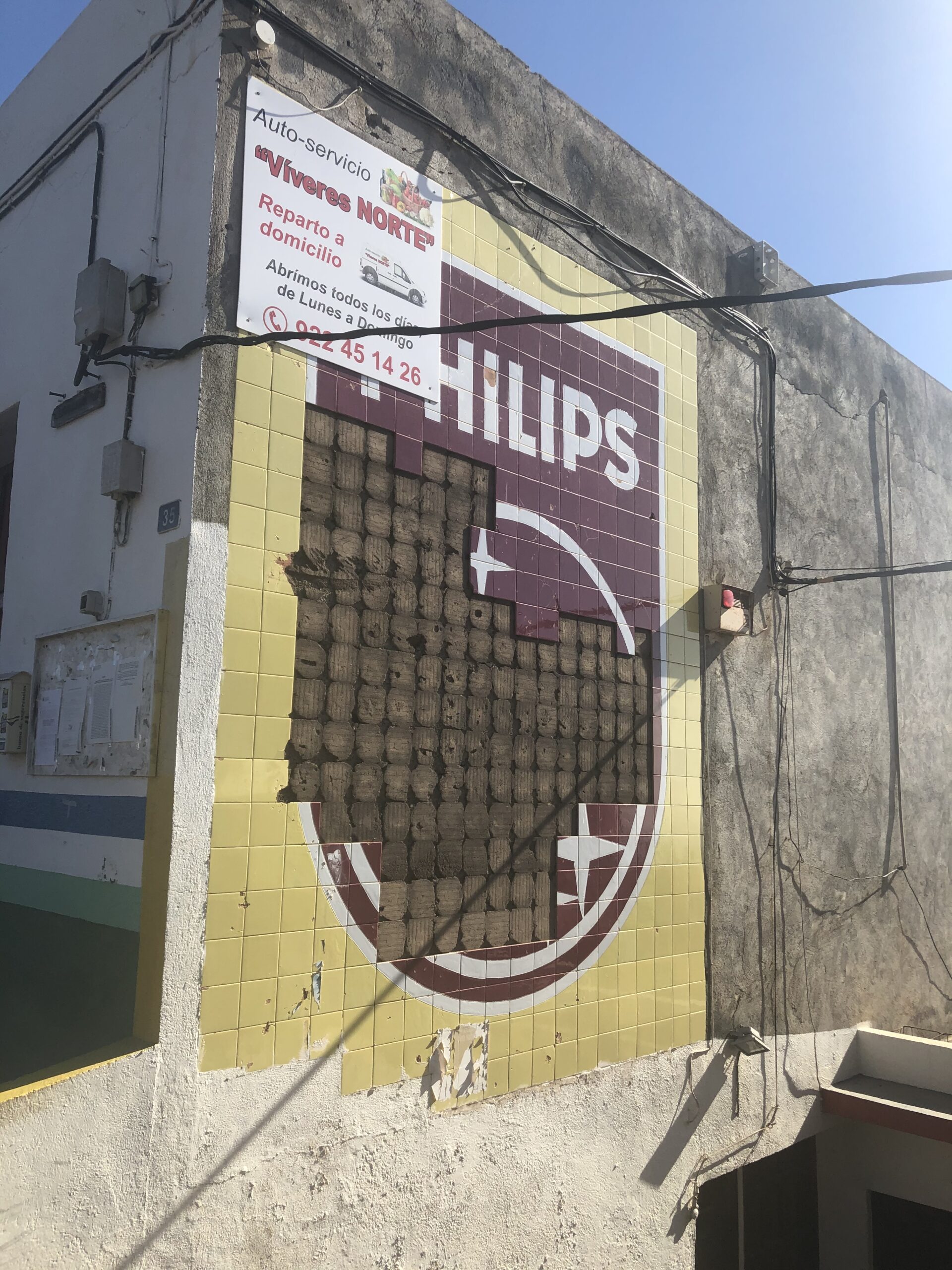 Philips (8)