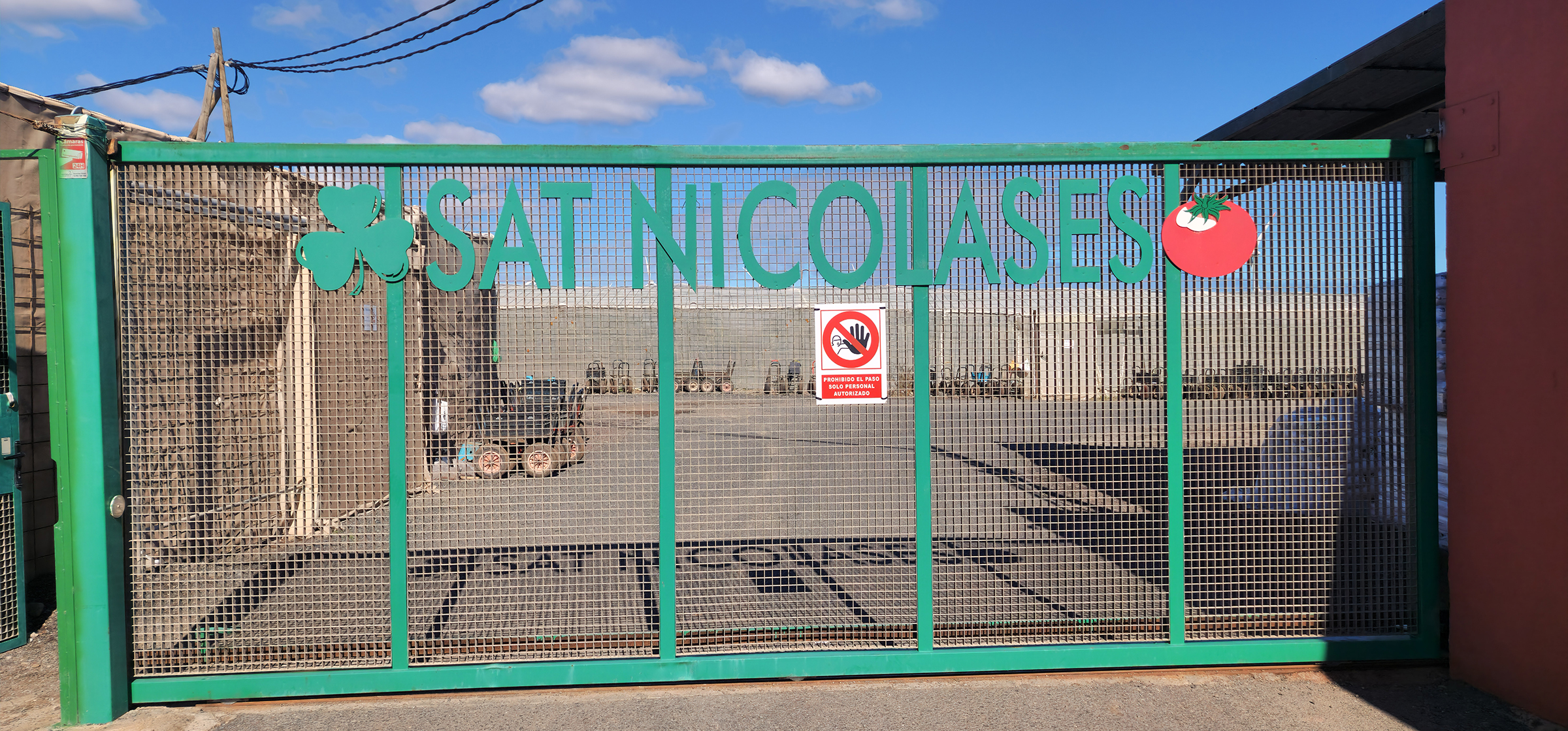 SAT Los Nicolases