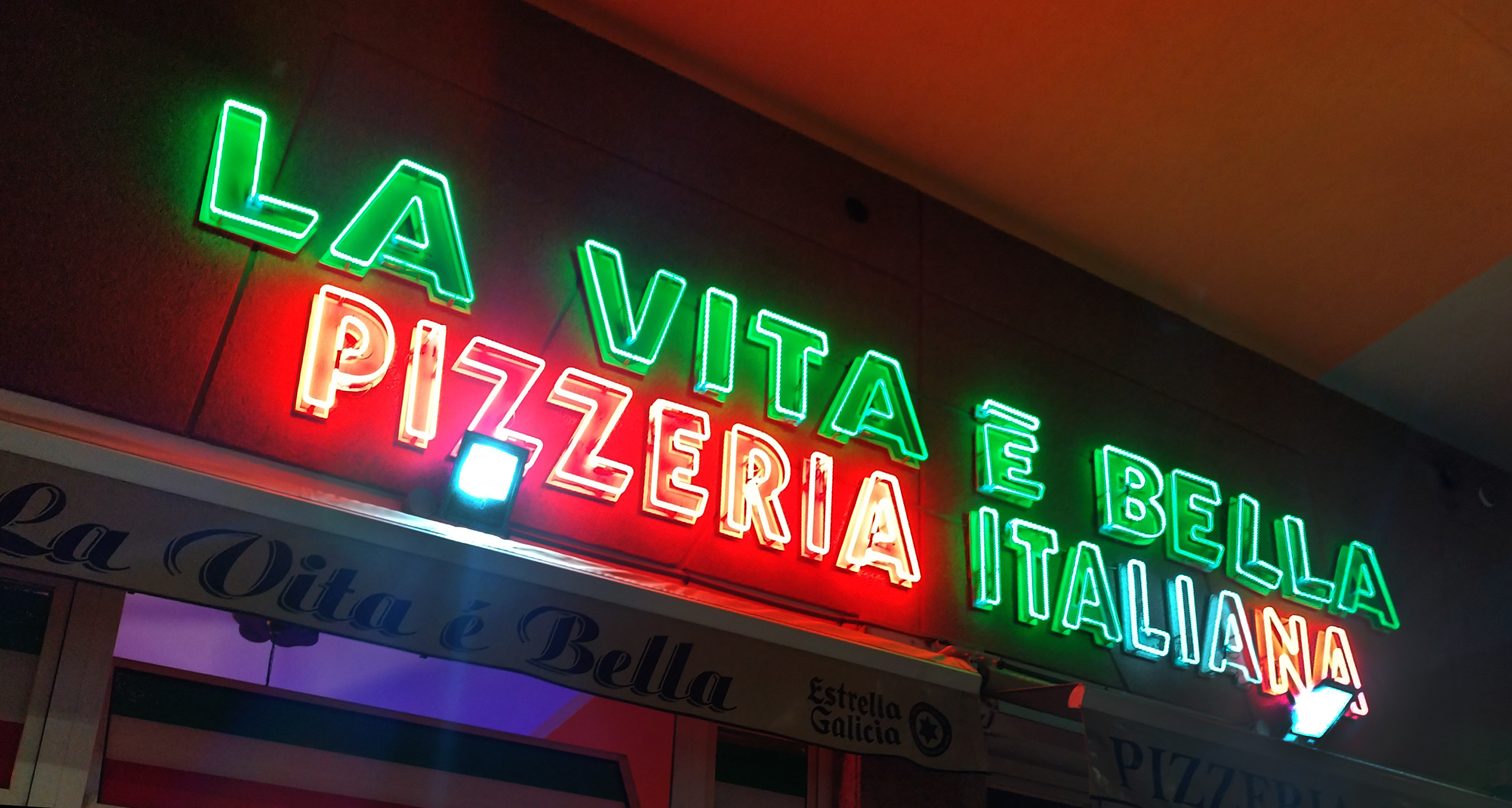Pizzería La Vita È Bella